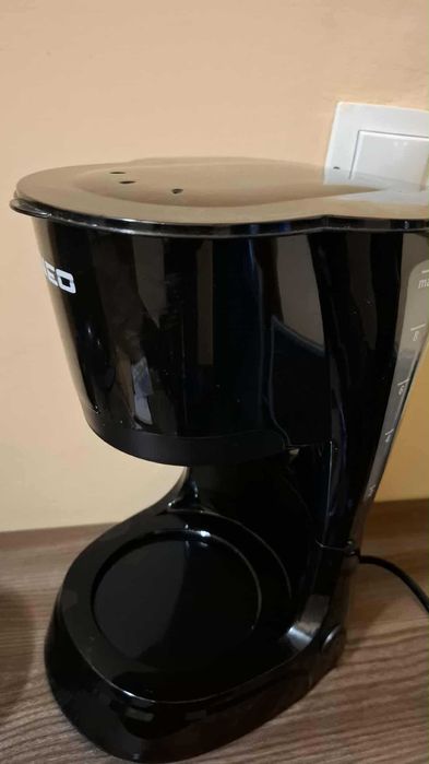 Продавам кафе машина NEO