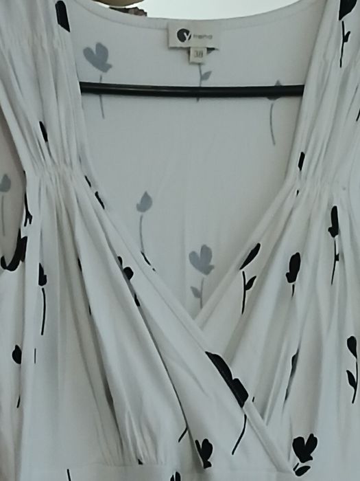 Rochiță foarte frumoasă de vară