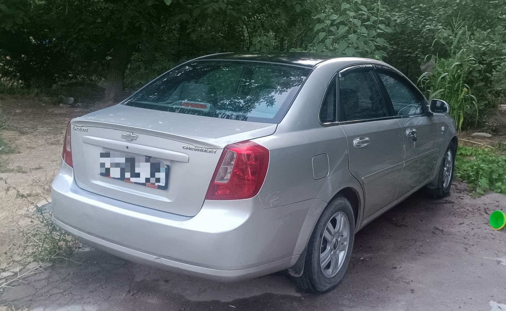 Lasetti 1.8 АКП 2009йил.