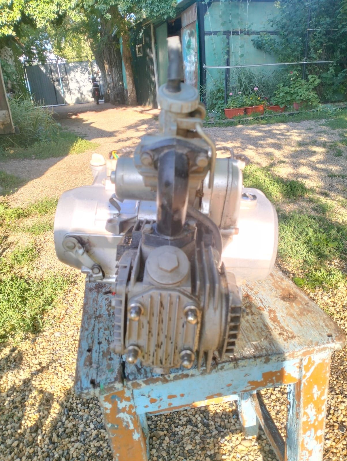 Продам двигатель 110 кубов