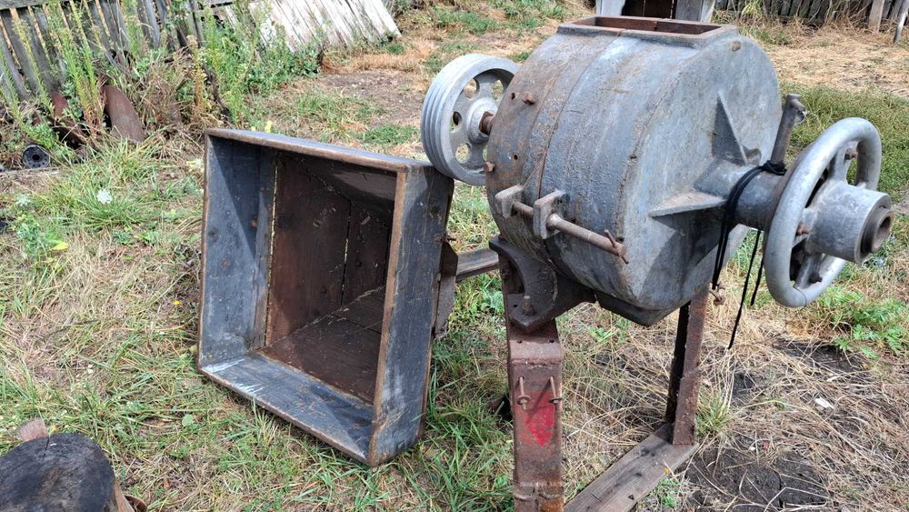 Vand utilaje agricole