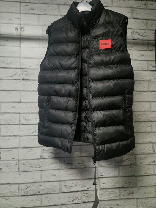 Hugo Boss елек НАМАЛЕНИЕ