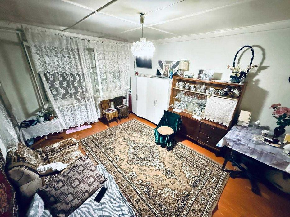 Продается 2-комнатная квартира в зелёном районе – Янгийхаёт, Спутник-3