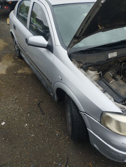 Dezmembrez Opel Astra g 1.7dti euro 3