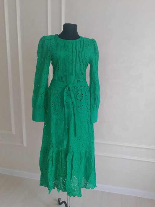 Бохо платье Бразилия 42р пальто тренч пуховик