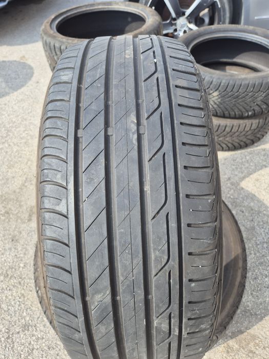 2бр. 215/50/18 Bridgestone Turanza T001 летни гуми