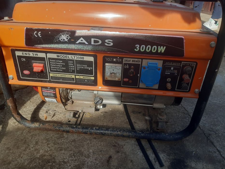 Generator curent electric benzina putere 3000w