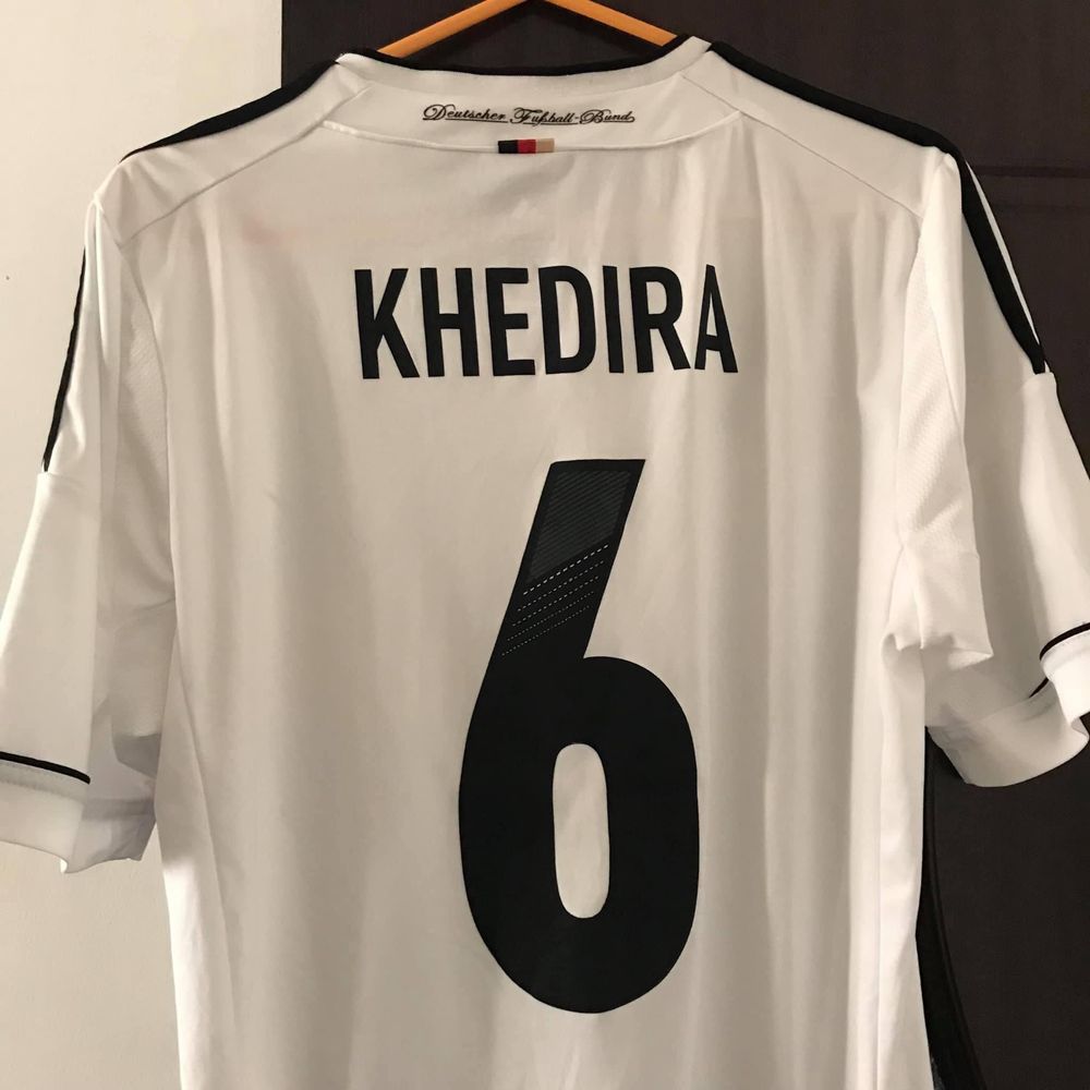 Compleu Germania Khedira