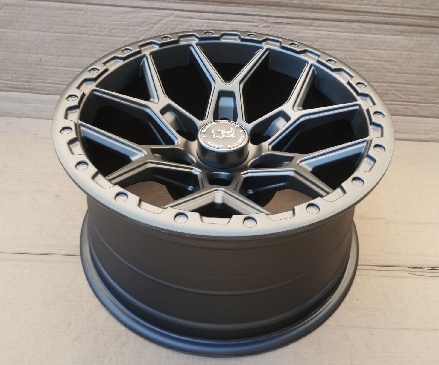 Jante 17 Nissan Patrol Noi 6 x 139.7 si ET Negativ ET -12