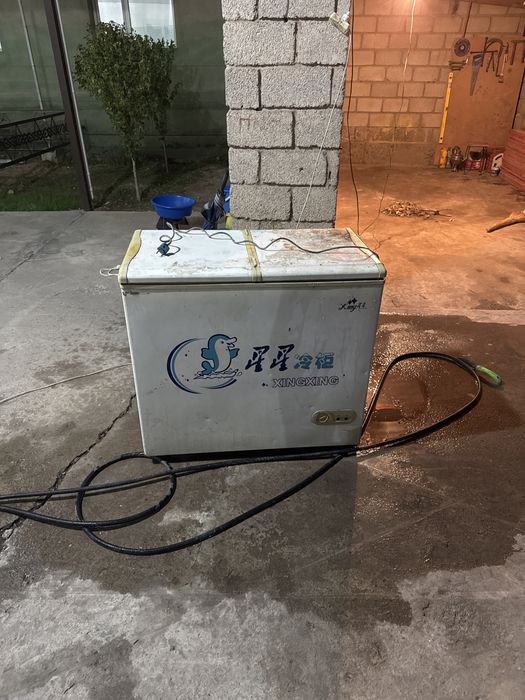 Морозильник - бу не рабочий.