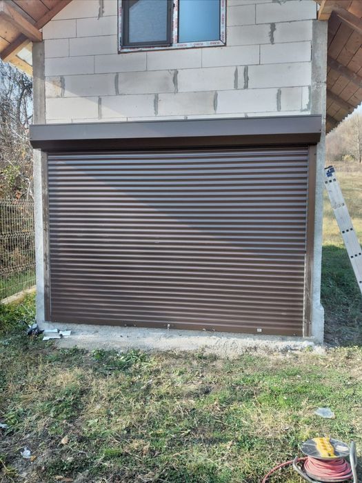 Usi de garaj Sectionale sau tip Rulou la cel mai mic pret.