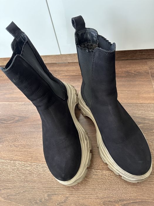 Боти Apple of Eden