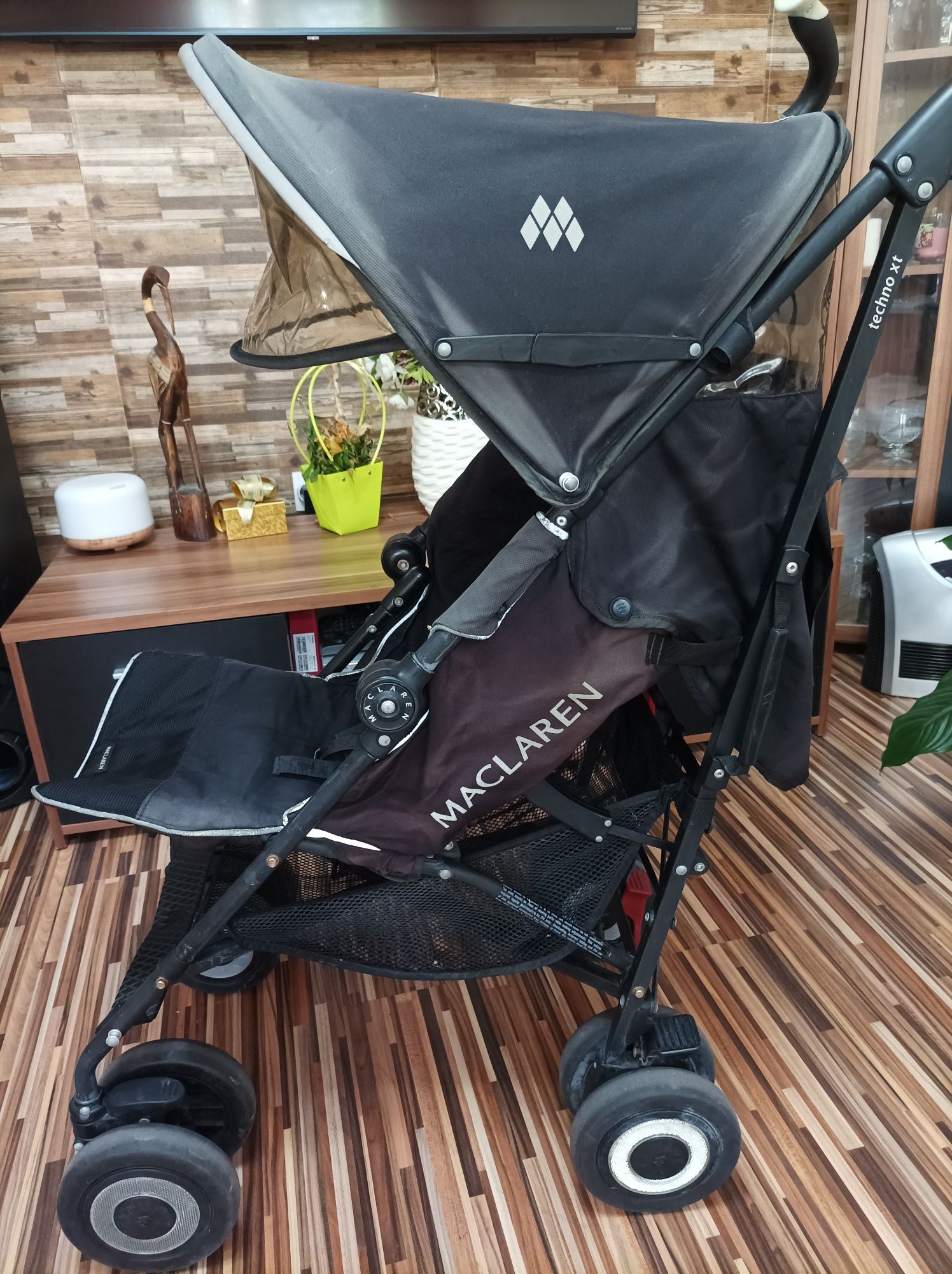 Количка Maclaren