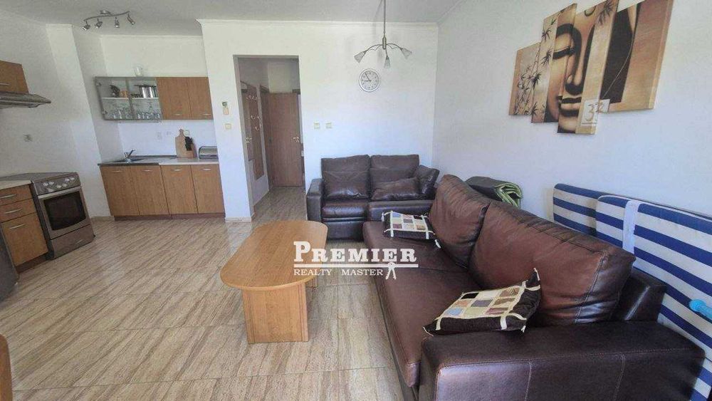 Продава се Тристаен апартамент в Свети Влас - 80 кв.м за 1313 €/кв.м - Снимка #4