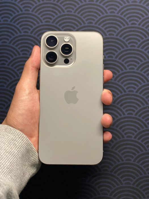 iPhone 15 Pro Max
