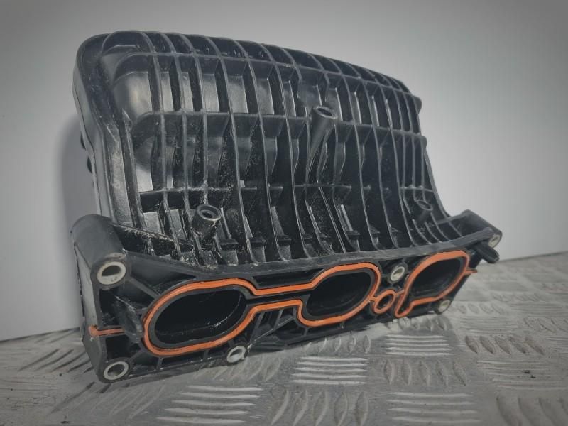 Galerie admisie Opel Adam 1.0i Turbo 66 kw B10XFT