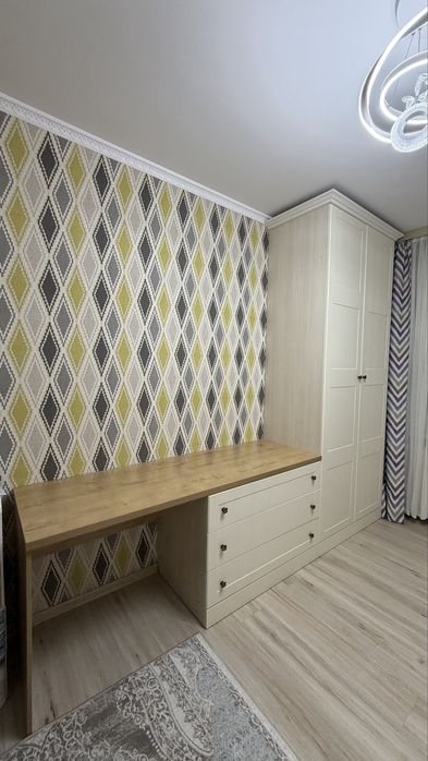 Продается шкаф в отличном состоянии!