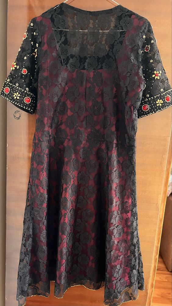 Rochie cu dantela neagra
