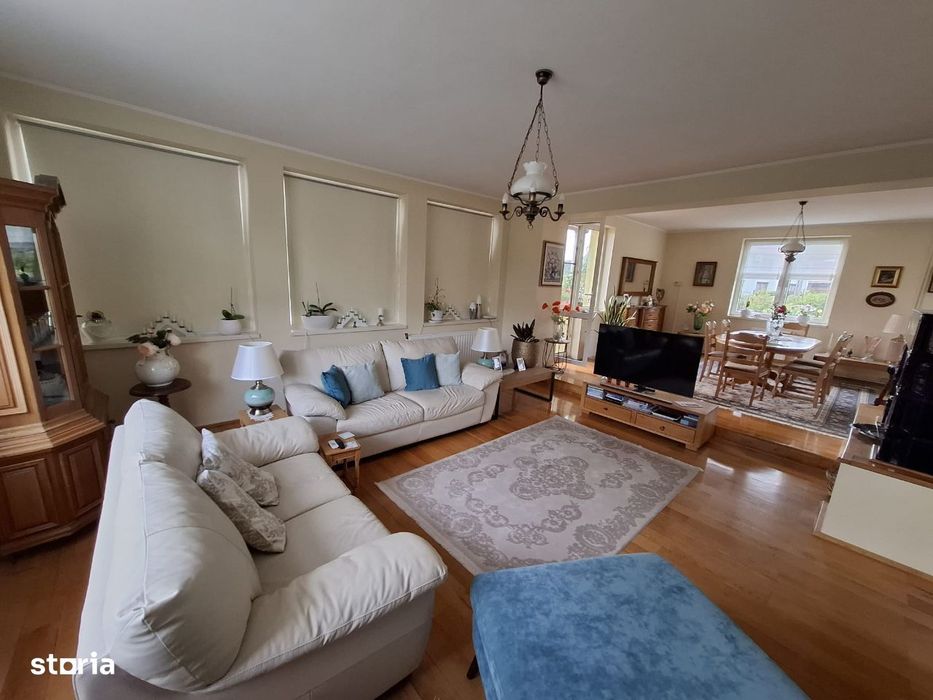 Tautii Magheraus – casa D+P+1, s.u. = 230 mp, teren 15 ari