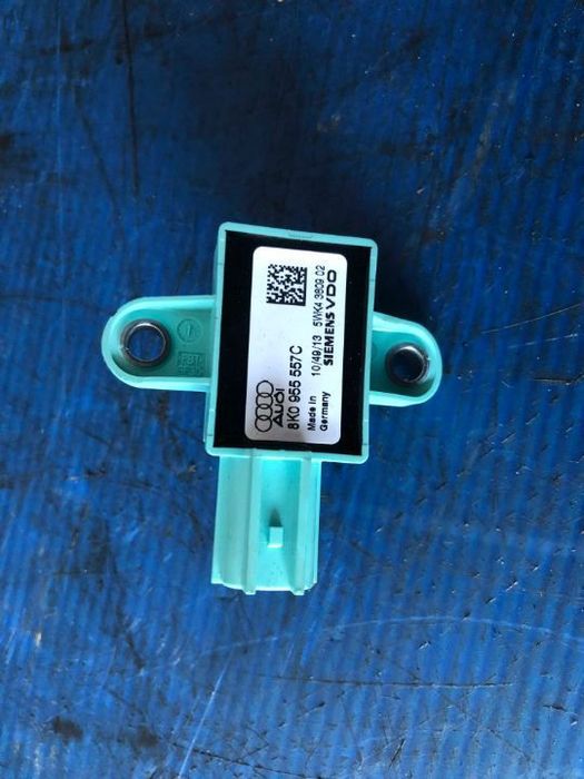 senzor impact audi a4 b8 2008-2012