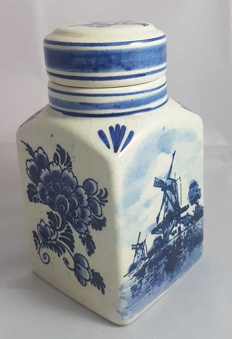 Superba zaharinita veche din portelan/vas decorativ pictat manual