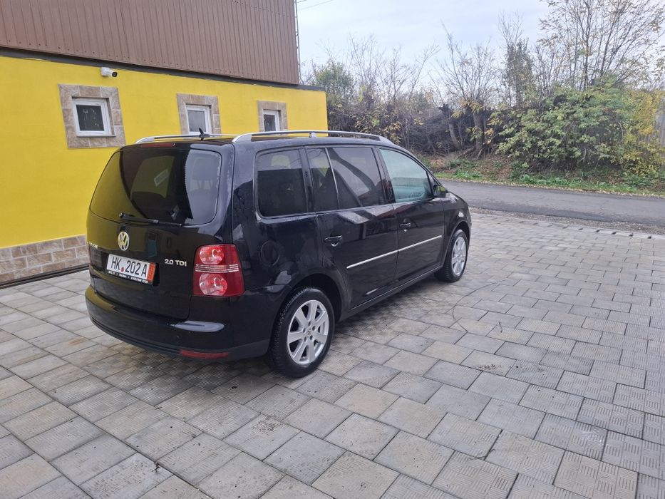 Vând Volkswagen touran 2009//7 locuri