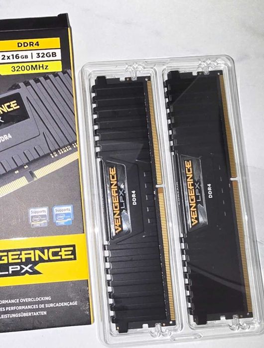 Vand memorie Corsair