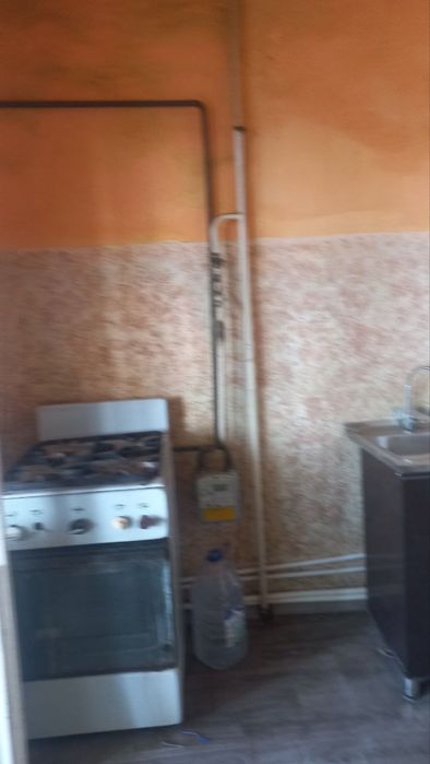 4 Xonali uy sotiladi.