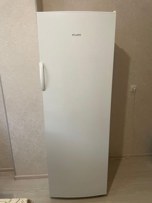 Морозильник атлант продается