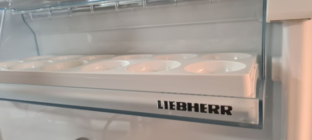 Хладилник с фризер Liebherr CBN 3656 Premium BioFresh NoFrost