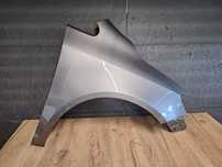 Aripa Fata Dreapta VW Golf 5 V Plus 2005-2009 (LA8X (Maro))
