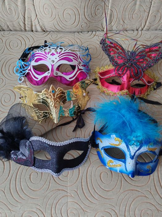 Продам маски карнавальные