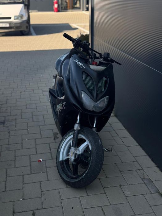 Vând Yamaha aerox