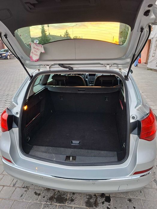 Vand Opel Astra Sports Tourer 2015