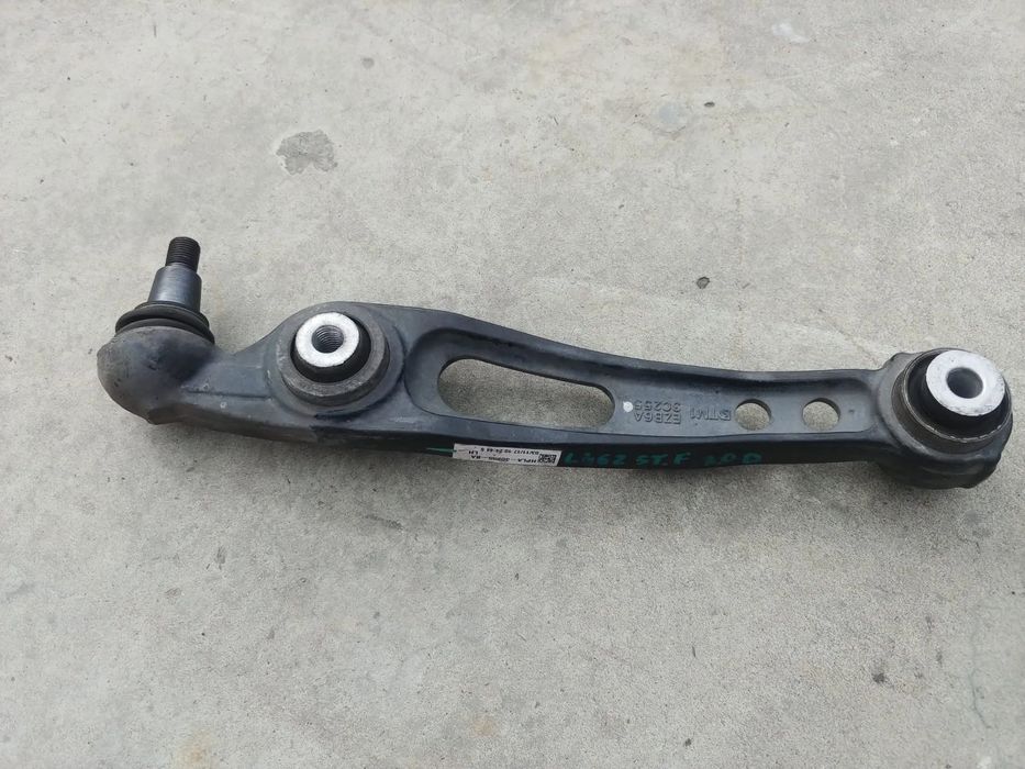 brat bascula stanga fata 3.0 d 4x4 land rover discovery 5  l462 hpla-3c255-ba