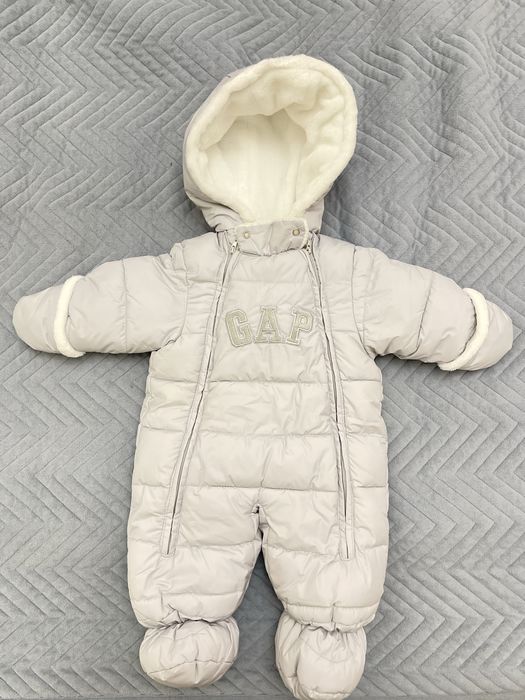 Комбинезон на 0-3 мес