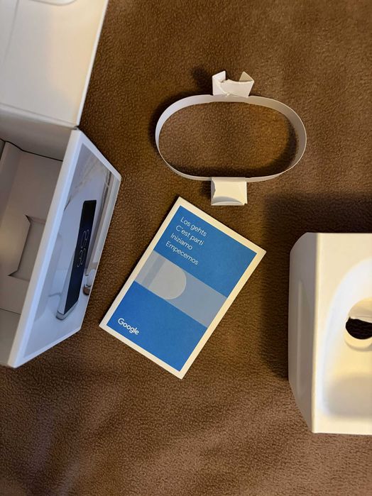 Google Pixel Stand 2