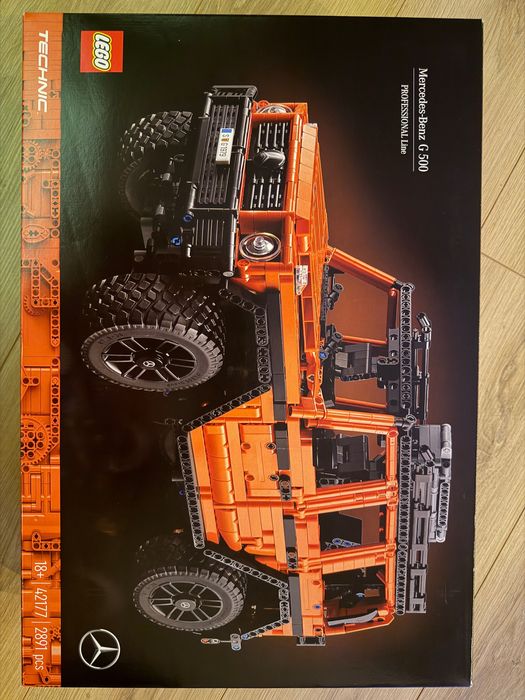Vand LEGO Technic Mercedes-Benz G 500 PROFESSIONAL Line NOU