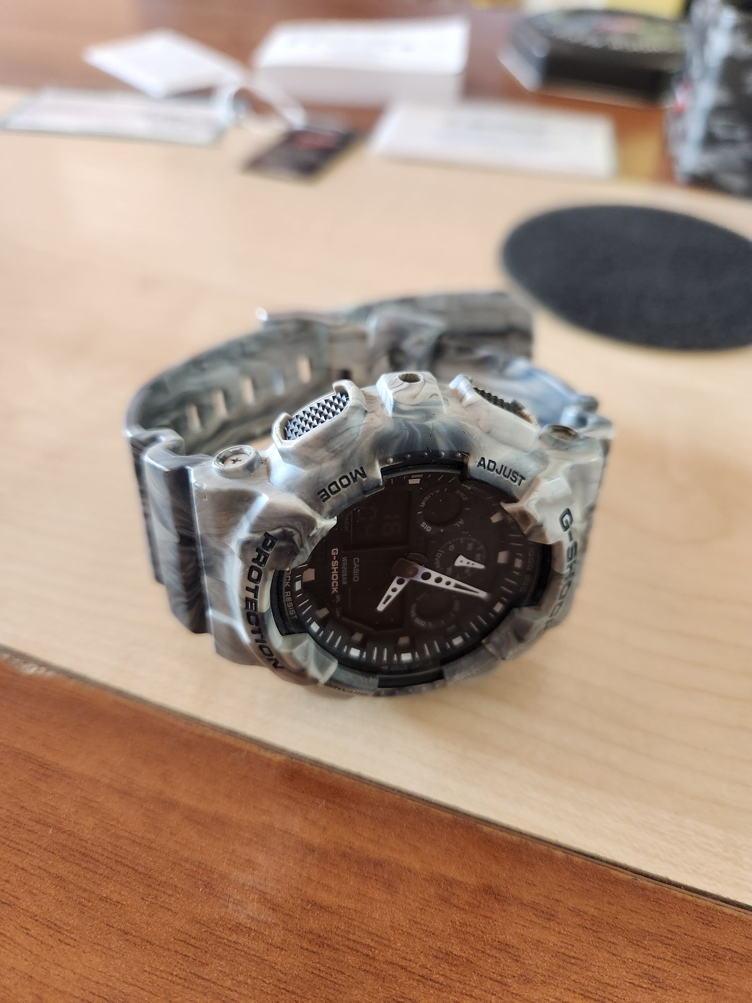 Продавам Casio GShock GA-100MM-8AER