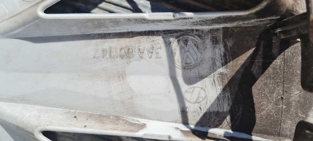 К-т оригинални VW тасове 16" - в много добро състояние