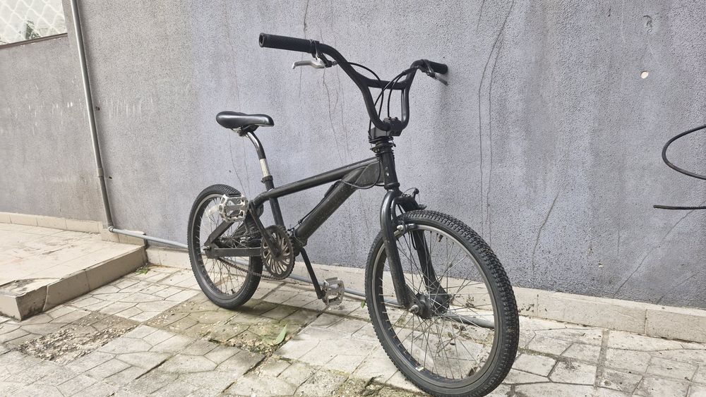 Велосипед BMX Със спирачки