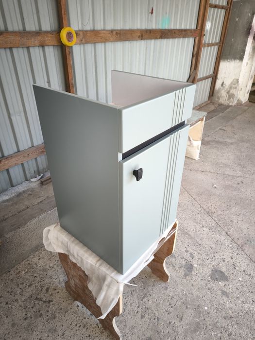 pvc tumba dlya vannoy kombati