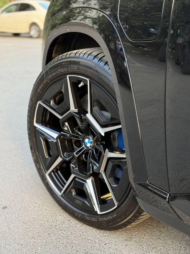 BMW XM возможно приобрести в рассрочку