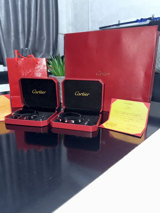 Сребърни Гривни Cartier