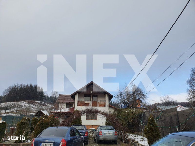 Casa la Padure cu 6 camere de vanzare – Curtea de Arges, zona Busaga
