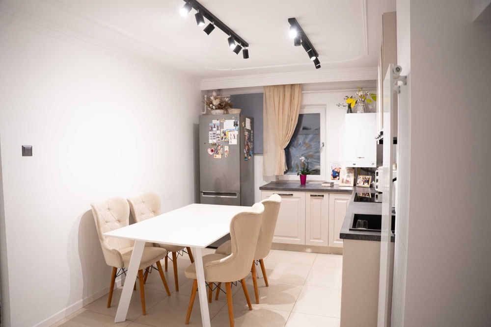 PROPRIETAR Vand Apartament Decomandat Ultralux