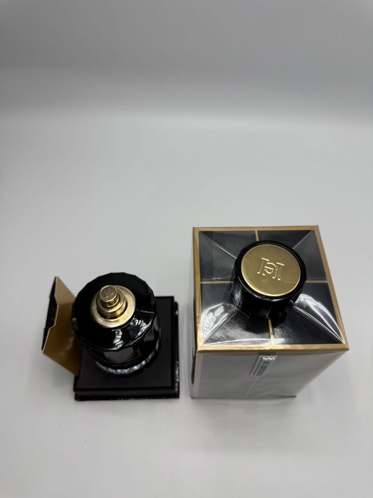 Carolina Herrera Iris Empire