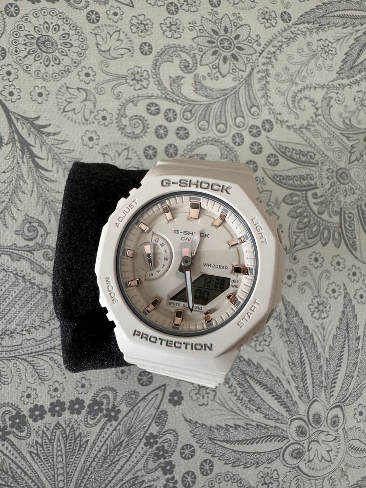 Vand ceas de dama Casio G-shock GMA-S2100-4AER