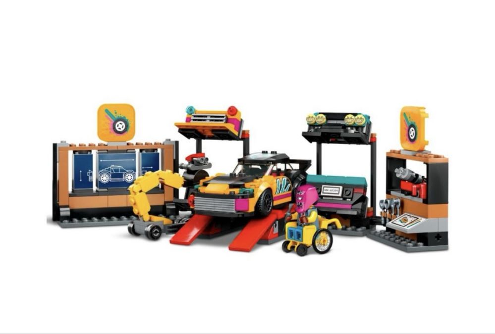 Конструктор LEGO City - Сервиз за тунинговане (60389)