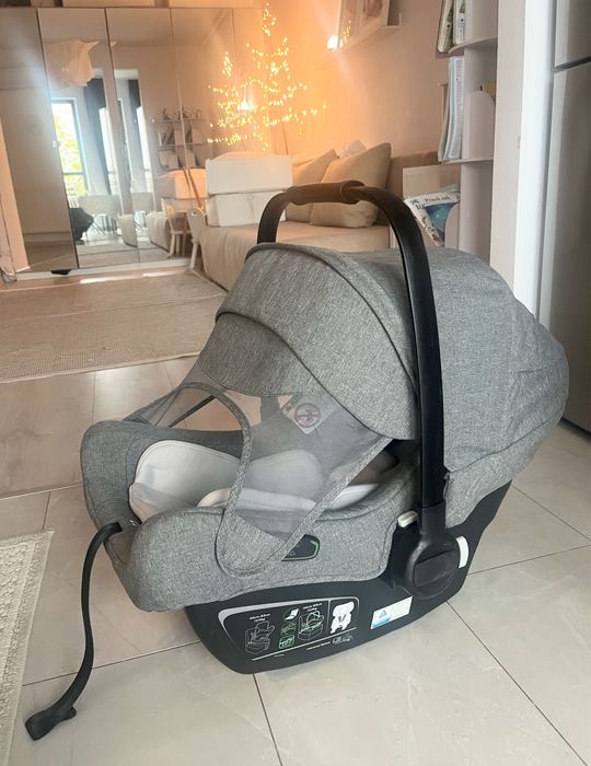 Scoica auto Nuna Turtle Air - stare FOARTE bună, folosita cateva luni